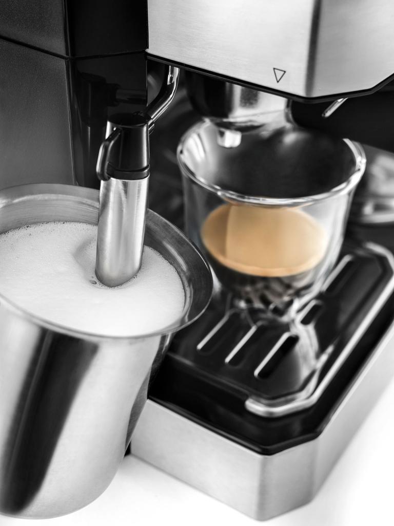 เครื่องชงกาแฟสดเอสเพรสโซและดริป Combi รุ่น BCO421.S De’Longhi ไทย