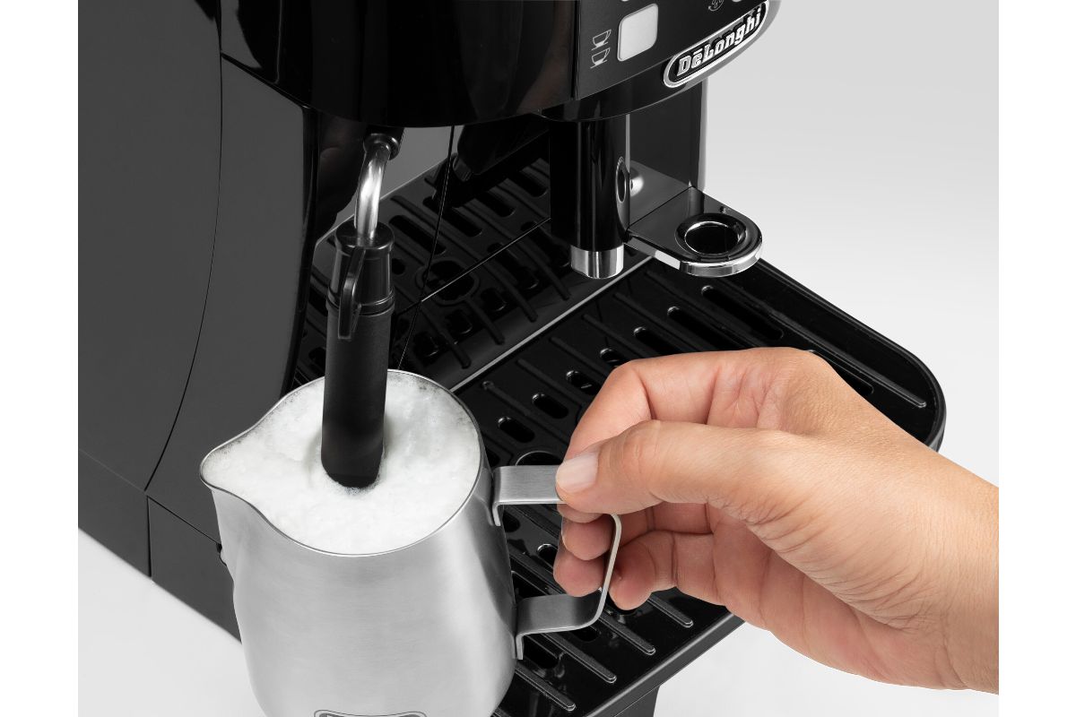 เครื่องชงกาแฟอัตโนมัติ Magnifica S ECAM12.122.B De’Longhi ไทย